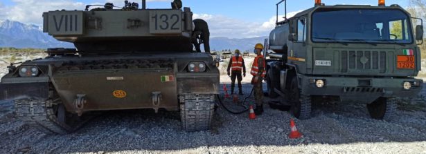 Settimana di addestramento per i  due Reggimenti carri della Brigata Ariete