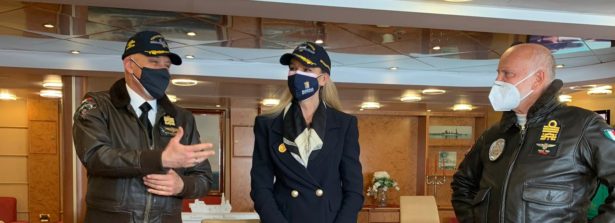 Portaerei Cavour, Sottosegretario Pucciarelli: condotte con successo attività fondamentali del percorso di qualificazione per poter operare con gli F-35B. Complimenti a tutto l’equipaggio.