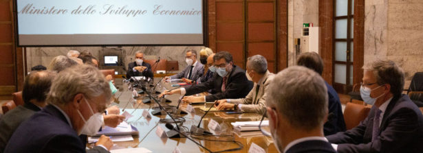 Recovery: il Ministro Giorgetti presenta le linee guida del piano strategico su proprietà industriale
