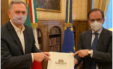 All’Ambasciata a Buenos Aires presentato il libro “Italianísimo: l’Italia si sintonizza con Argentina”
