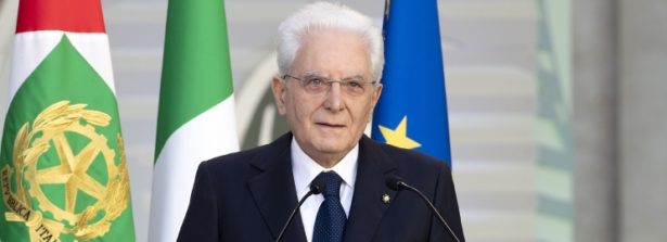 20° anniversario degli attentati dell’11 settembre. Mattarella: “Quella tragedia ci ha uniti nel segno del dolore”