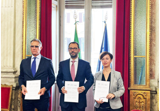 Firmato accordo Governo Italiano – Amazon. Italia primo Paese al mondo a garantire tutela e promozione dell’agroalimentare di qualità certificata sulla piattaforma on line