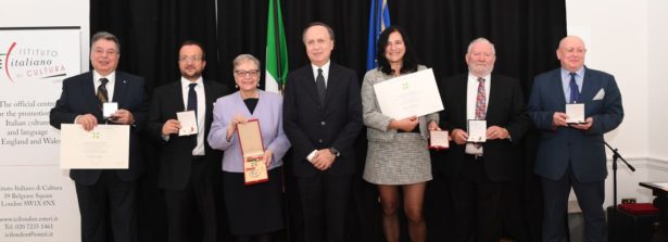 A Londra conferite sei onorificenze a connazionali che si sono distinti per la loro attività nei confronti della comunità italiana