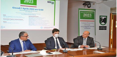 Turismo di ritorno: un progetto per i marchigiani e gli italiani all’estero che vogliono scoprire la proprie radici