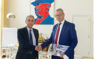 Il Segretario Generale della Farnesina Ettore Sequi incontra il Segretario Generale della Fondazione AVSI Giampaolo Silvestri