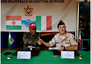 La missione Italiana in Niger sostiene i Vigili del Fuoco
