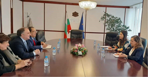 Bulgaria, l’ambasciatrice d’Italia Zarra ha incontrato il ministro della Cultura Todorov