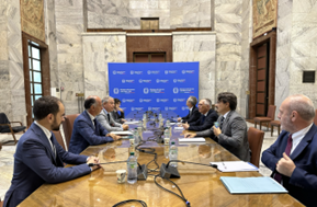 MIMIT: Urso incontra l’amministratore delegato di Stellantis Tavares, condiviso l’obiettivo di rafforzare la produzione in Italia