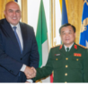 Il Ministro Crosetto incontra il Vice Ministro della Difesa Nazionale vietnamita Senior Lieutenant General Hoang Xuan Chien