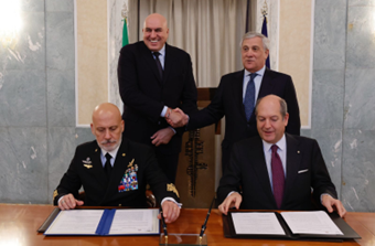 Transizione digitale e cybersicurezza: firmato alla Farnesina protocollo d’intesa tra Ministero Esteri e Ministero Difesa