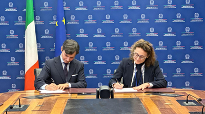 Firmata convenzione tra Unità di Crisi e Intesa San Paolo per il rafforzamento della cooperazione in materia di sicurezza dei lavoratori all’estero