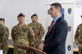 Kosovo, donazione di materiali informatici: progetto nato dalla collaborazione tra la Kosovo Force e la municipalità di Decan