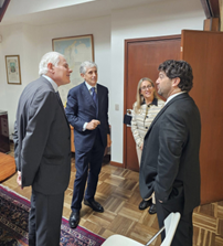 Farnesina , il Direttore Generale per gli Italiani all’estero Vignali in visita all’Ambasciata d’Italia a Bogotà