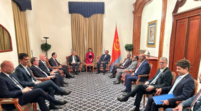 Missione del Ministro Urso ad Asmara. Piano Mattei, da Presidente Afwerki proposta di partenariato strategico Italia-Eritrea per lo sviluppo del Paese. Urso: “L’Italia può svolgere un ruolo fondamentale per lo sviluppo dell’Eritrea e la stabilità dell’area”
