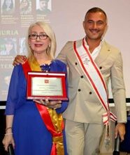 Toscana, il Consiglio Regionale premia la scrittrice Marina Pratici per l’attività culturale in ambito nazionale e internazionale
