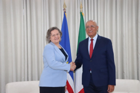 L’Ambasciatrice in Senegal, Capo Verde, Gambia e Guinea Bissau Caterina Bertolini ha presentato le Lettere Credenziali al Ministro degli Esteri di Capo Verde
