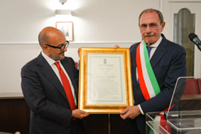 Il comune di Pompei consegna le chiavi della città al Ministro della Cultura Sangiuliano
