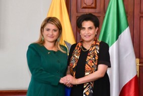 Missione del Sottosegretario Tripodi in Ecuador, incontri con il Ministro degli Esteri e il Sottosegretario alla Difesa. Firmati memorandum d’intesa.