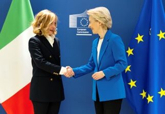 Consiglio europeo, il Premier Meloni ha incontrato la Presidente della Commissione europea von der Leyen, si è parlato del rilancio della competitività e del rafforzamento della difesa