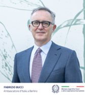 L’Ambasciatore d’Italia a Berlino Fabrizio Bucci partecipa a Wolfsburg alla cerimonia che commemora le vittime della marcia della morte del 7 aprile 1945
