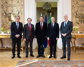 Polonia, l’Ambasciatore Franchetti Pardo incontra in Ambasciata il Ministro degli Esteri Sikorski e gli Ambasciatori di Francia, Germania e Spagna