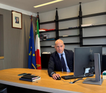 Spagna, il Console Generale a Barcellona Fava incontra a Murcia l’Associazione Italiani . Iniziativa per la sostituzione delle Carte d’Identità cartacee