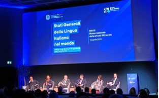 Al MAXXI gli Stati Generali della lingua italiana nel mondo, gli interventi dei ministri Tajani e Valditara, del Presidente della Dante Riccardi e del Direttore Generale del Maeci Alessandro De Pedys