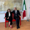 Il Segretario Generale della Farnesina Riccardo Guariglia inaugura la Panchina Rossa presso l’Ambasciata d’Italia a Kabul, ora operante da Doha