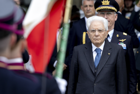 Il Presidente della Repubblica Mattarella a Modena per la cerimonia militare del Mak π 100