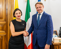 Agricoltura, incontro tra il Ministro Lollobrigida e l’omologa colombiana Carvajalino: obiettivo, rafforzare la cooperazione agricola