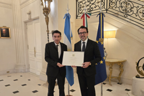 Ambasciata d’Italia a Buenos Aires: cerimonia di consegna dell’onorificenza di Cavaliere dell’Ordine della Stella d’Italia (OSI) al Comm. Guillermo René Torres Dolfi