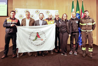 Brasile,  Consolato Generale a Porto Alegre: delegazione della Protezione Civile italiana in missione nel Rio Grande do Sul. Seminario internazionale a Bento Gonçalves