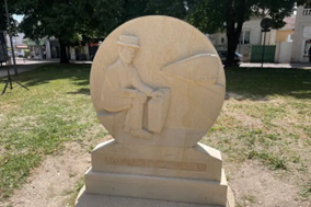 Francia, inaugurato a Troyes un monumento all’emigrazione italiana