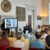 Berlino, l’Ambasciata apre nuovamente le porte all’arte contemporanea con un talk con gli artisti Loris Cecchini e Andrea Mastrovito