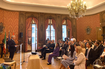 Il Ministro degli Esteri Tajani ha incontrato le imprese italiane a Copenaghen