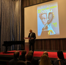 L’Ambasciatore d’Italia in Spagna Giuseppe Buccino Grimaldi all’inaugurazione della mostra “La famiglia Cascella. Oltre il tempo” presso l’Istituto Italiano di cultura di Madrid