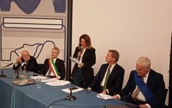 Premio ai Lucchesi che si sono distinti all’estero 2025