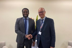 G20 Istruzione a Skukuza, il Ministro Valditara ha incontrato il Ministro dell’Istruzione generale del Sudafrica Siviwe Gwarube