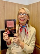 “Il Liuto di Baschenis”: presentato a Barcellona il nuovo libro della scrittrice aullese Marina Pratici