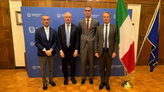 Il Ministro Urso incontra il Presidente dell’Agenzia Spaziale Francese Jacq: “Consolidare la cooperazione trilaterale tra Italia, Francia e Germania”
