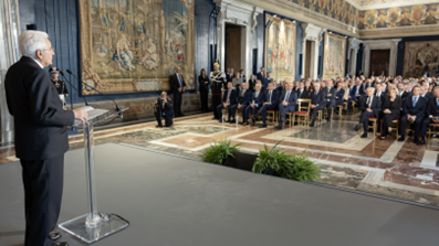 Consegnate al Quirinale le Stelle al Merito del Lavoro per l’anno 2025, Mattarella: La questione dei salari non può essere elusa perché riguarda in particolare il futuro dei nostri giovani, troppi dei quali sono spinti all’emigrazione