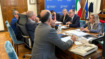 Spazio: nuovo incontro tra Urso e il DG ESA Aschbacher in vista della Ministeriale di Brema