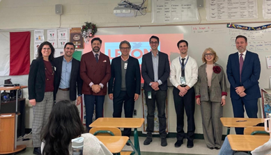 Il Console Generale d’Italia a Philadelphia Nico Frandi ha visitato la Mainland Regional High School