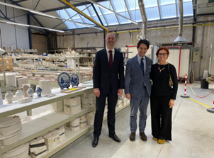 Paesi Bassi, visita dell’Ambasciatore d’Italia Massari al Royal Delft