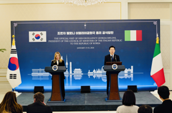 Visita del Premier Meloni a Seoul, l’incontro con il Presidente della Corea del Sud Lee Jae-Myung