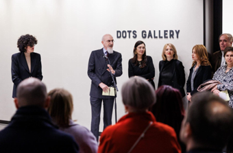 Serbia, l’Ambasciatore d’Italia Gori inaugura a Belgrado la mostra “identità oltre confine – il dialogo tra essere umano e natura nelle opere della Collezione Farnesina”