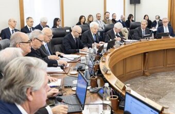 Assemblea Plenaria del Consiglio Superiore della Magistratura,  Mattarella: Necessario il rispetto vicendevole tra istituzioni. Sottolineare, ancora una volta, il valore del ruolo di rilievo costituzionale del Consiglio Superiore della Magistratura