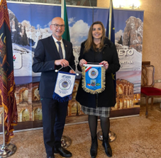Regione Veneto, l’Assessore Zecchinato ha incontrato una delegazione dell’Associazione Trevisani nel mondo. Al centro, il ruolo strategico dell’associazionismo nel mantenere vivo il legame tra il Veneto e le sue comunità nel mondo