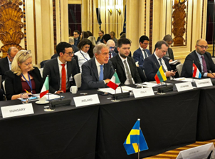 UE: Il Ministro Urso a Bruxelles ai ‘Friends of Industry’: “Sospendere ETS in attesa della revisione, è tassa sulle imprese”