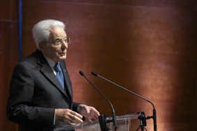 A Nuoro per il centenario del Nobel a Grazia Deledda, Mattarella: È un momento importante nella vita del mondo, non sempre chiaro, non sempre ordinato, ma il contributo che le nostre Regioni forniscono alla vita nazionale è indispensabile per affrontare tutti i problemi e le emergenze che si presentano